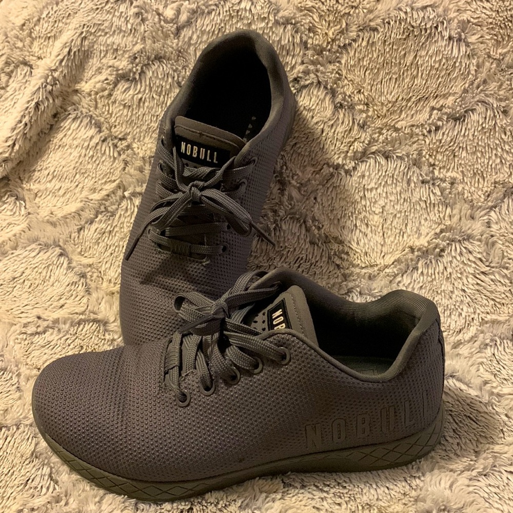 NOBULL Ash gray heavy lifting shoes. Women size 9.5